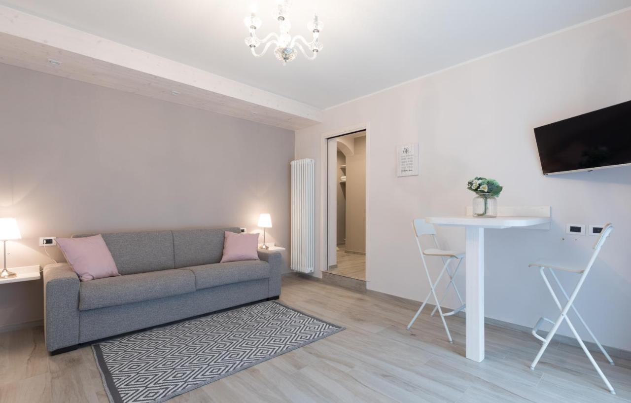 Residenza Conca Verde B&B Il Monolocale Rogolo 외부 사진